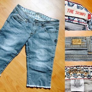 Billabong gray cropped bottoms